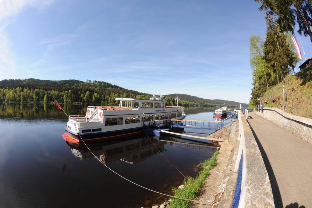 Pristav 3* Lipno nad Vltavou